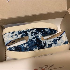 Rothy’s shibori size 10